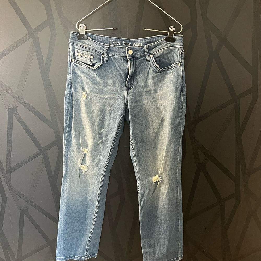 Calvin Klein Women's Distressed Blue Straight Leg Jeans